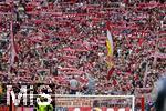 23.09.2023, Fussball 1. Bundesliga 2023/2024, 5.Spieltag, FC Bayern Mnchen - VfL Bochum, in der Allianz-Arena Mnchen. Bayernfans mit ihren Fanschals. 

