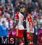 23.09.2023, Fussball 1. Bundesliga 2023/2024, 5.Spieltag, FC Bayern Mnchen - VfL Bochum, in der Allianz-Arena Mnchen. v.li: Dayot Upamecano (FC Bayern Mnchen), Trainer Thomas Tuchel (FC Bayern Mnchen), Mathys Tel (Bayern Mnchen) 

