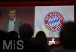 12.11.2023, Fussball 1. Bundesliga 2023/2024,  FC Bayern München, Jahreshauptversammlung 2023 im AUDI-Dome München.       Präsident Herbert Hainer (FC Bayern) bei seiner Rede,
