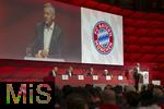 12.11.2023, Fussball 1. Bundesliga 2023/2024,  FC Bayern München, Jahreshauptversammlung 2023 in der Rudi-Sedlmayer-Halle (AUDI-Dome) München.   Präsident Herbert Hainer (FC Bayern) am Rednerpult.