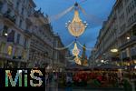 20.11.2023, Hauptstadt Wien (Österreich) erstrahlt im vorweihnachtlichem Glanz, impressionen vom Stephansplatz, Festliche Weihnachtsbeleuchtung erstrahlt in der Fussgängerzone über den Köpfen der Besucher. 