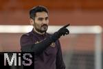 20.11.2023, Fussball, Testspiel 2023/24, sterreich - Deutschland, Training der DFB-Nationalmannschaft am Tag vor dem Lnderspiel im Ernst Happel Stadion Wien, Ilkay Gndogan (Deutschland) zeigt 

