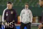 20.11.2023, Fussball, Testspiel 2023/24, sterreich - Deutschland, Training der DFB-Nationalmannschaft am Tag vor dem Lnderspiel im Ernst Happel Stadion Wien, Trainer Julian Nagelsmann (Deutschland) gut gelaunt.

