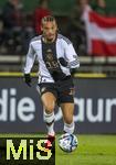 21.11.2023, Fussball, Lnderspiel, Testspiel 2023/24, sterreich - Deutschland, im Ernst Happel Stadion Wien,  Leroy Sane (Deutschland) am Ball. 


