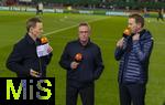 21.11.2023, Fussball, Lnderspiel, Testspiel 2023/24, sterreich - Deutschland, im Ernst Happel Stadion Wien, v.li: ZDF-Moderator Jochen Breyer, Trainer Ralf Rangnick (sterreich), Trainer Julian Nagelsmann (Deutschland),

