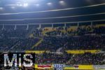 21.11.2023, Fussball, Lnderspiel, Testspiel 2023/24, sterreich - Deutschland, im Ernst Happel Stadion Wien, Im Gsteblock der deutschen Fans blieben etliche Pltze leer, trotz ausverkauftem Spiel.


