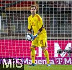 21.11.2023, Fussball, Lnderspiel, Testspiel 2023/24, sterreich - Deutschland, im Ernst Happel Stadion Wien,  Torwart Kevin Trapp (Deutschland) hat den Ball. 


