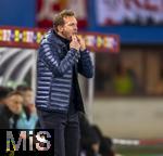 21.11.2023, Fussball, Lnderspiel, Testspiel 2023/24, sterreich - Deutschland, im Ernst Happel Stadion Wien, Trainer Julian Nagelsmann (Deutschland) pfeifft 


