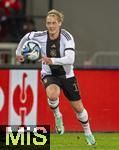 21.11.2023, Fussball, Lnderspiel, Testspiel 2023/24, sterreich - Deutschland, im Ernst Happel Stadion Wien,  Julian Brandt (Deutschland) am Ball. 


