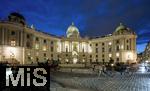 21.11.2023, sterreich, die Hauptstadt Wien. Impressionen vom Michaelerplatz mit der Hofburg und der Spanischen Hofreitschule.
