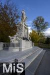 21.11.2023, sterreich, die Hauptstadt Wien. Impressionen am Mozart-Denkmal. Das Mozart-Denkmal zu Ehren des Komponisten Wolfgang Amadeus Mozart (17561791) in Wien befindet sich seit 1953 im Burggarten im 1. Bezirk Innere Stadt. 