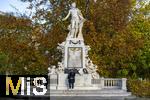 21.11.2023, sterreich, die Hauptstadt Wien. Impressionen am Mozart-Denkmal. Das Mozart-Denkmal zu Ehren des Komponisten Wolfgang Amadeus Mozart (17561791) in Wien befindet sich seit 1953 im Burggarten im 1. Bezirk Innere Stadt. 