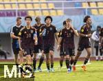 28.11.2023, Fussball U-17-Weltmeisterschaft 2023, Halbfinale, Argentinien - Deutschland, im Manahan Stadium (Surakarta).  v.li: Noah Darvich (Deutschland), Paris Brunner (Deutschland), Maximilian Hennig (Deutschland), Eric Emanuel da Silva Moreira (Deutschland), 