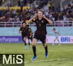 28.11.2023, Fussball U-17-Weltmeisterschaft 2023, Halbfinale, Argentinien - Deutschland, im Manahan Stadium (Surakarta). Torjubel der deutschen Mannschaft, Max Moerstedt (Deutschland) 