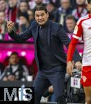 03.02.2024, Fussball 1. Bundesliga 2023/2024, 20.Spieltag, FC Bayern Mnchen - Borussia Mnchengladbach, in der Allianz-Arena Mnchen.  Trainer Gerardo Seoane (Borussia Mnchengladbach) unzufrieden.


