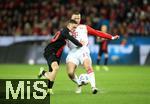 10.02.2024, Fussball 1. Bundesliga 2023/2024, 21. Spieltag, Bayer 04 Leverkusen - FC Bayern Mnchen, in der BayArena Leverkusen. (L-R) Florian Wirtz (Bayer Leverkusen) gegen Eric Dier (Bayern Mnchen)


