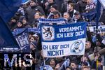 11.02.2024, Fussball 3. Liga 2023/2024, 25.Spieltag, TSV 1860 München - FC Ingolstadt 04, im Stadion an der Grünwalder Strasse München, Löwenfans mit Schmähplakat gegen den Investor Ismaik: Verdammt ich lieb Dich, ich lieb dich nicht! 

