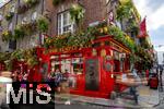 08.09.2023, Dublin, Hauptstadt Irlands, Eingangsbereich der legendren The Temple Bar in der Altstadt, Stadtteil Temple Bar.   