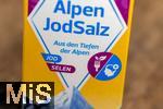 03.04.2024, Bad Reichenhaller Jodsalz, in der Karton-Verpackung, mit Spurenelementen fr alle die weniger Fleisch essen.  
