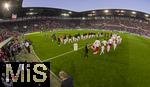 10.05.2024, Fussball 1. Bundesliga 2023/2024, 33.Spieltag, FC Augsburg - VfB Stuttgart, in der WWK-Arena Augsburg, Einlauf der Mannschaften


