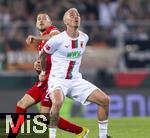 10.05.2024, Fussball 1. Bundesliga 2023/2024, 33.Spieltag, FC Augsburg - VfB Stuttgart, in der WWK-Arena Augsburg, v.l. Waldemar Anton (Stuttgart) gegen Philipp Tietz (FC Augsburg) 


