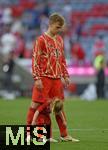 12.05.2024, Fussball 1. Bundesliga 2023/2024, 33.Spieltag, FC Bayern Mnchen - VfL Wolfsburg, in der Allianz-Arena Mnchen.   Joshua Kimmich (FC Bayern Mnchen) albert mit seiner Tochter


