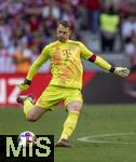 12.05.2024, Fussball 1. Bundesliga 2023/2024, 33.Spieltag, FC Bayern Mnchen - VfL Wolfsburg, in der Allianz-Arena Mnchen. Torwart Manuel Neuer (FC Bayern Mnchen) 

