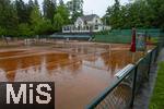 01.06.2024, Bad Wrishofen im Unterallgu, drohendes Hochwasser nach andauernden Regenfllen, Der Tennisplatz steht unter Wasser.