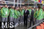 03.06.2024, Fussball Europameisterschaft 2024,  Besuch von Bundeskanzler Olaf Scholz  im EM-Stadion Mnchen Fuball Arena.  Hier beim Gesprch mit einer Abordnung von Volunteers und Philipp Lahm.  
