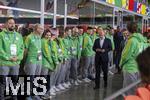 03.06.2024, Fussball Europameisterschaft 2024,  Besuch von Bundeskanzler Olaf Scholz  im EM-Stadion Mnchen Fuball Arena.  Hier beim Gesprch mit einer Abordnung von Volunteers und Philipp Lahm.  
