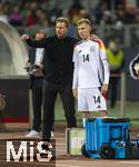 03.06.2024, Fussball Nationalteams Freundschaftsspiele 2024, Lnderspiel, Deutschland - Ukraine, im Max-Morlock-Stadion (Nrnberg). v.li: Trainer Julian Nagelsmann (Deutschland) mit Maximilian Beier (Deutschland) vor der Einwechslung 