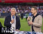 03.06.2024, Fussball Nationalteams Freundschaftsspiele 2024, Lnderspiel, Deutschland - Ukraine, im Max-Morlock-Stadion (Nrnberg).  v.li: Bastian Schweinsteiger mit Moderator Alexander Bommes am Spielfeldrand  