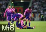 07.06.2024, Fussball, Lnderspiel, Testspiel 2023/24, Deutschland - Griechenland, im Borussia-Park Mnchengladbach. (L-R) Pascal Gro (Deutschland), Benjamin Henrichs (Deutschland) hilft Leroy Sane (Deutschland) auf, Kai Havertz (Deutschland)


