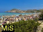 10.06.2024, Beliebtes Reiseziel der Deutschen, die Balearen-Insel Mallorca (Spanien).  Urlauber am Sonnigen Strand Cala Agulla bei Cala Ratjada,     