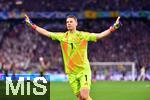 14.06.2024, Fussball UEFA EURO 2024, Vorrunde, 1.Spieltag, Erffnungsspiel Deutschland - Schottland, in der Fuball Arena Mnchen. Torwart Manuel Neuer (Deutschland) jubelt.