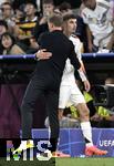 14.06.2024, Fussball UEFA EURO 2024, Vorrunde, 1.Spieltag, Erffnungsspiel Deutschland - Schottland, in der Fuball Arena Mnchen. v.l. Kai Havertz (Deutschland) und Trainer Julian Nagelsmann (Deutschland) umarmen sich