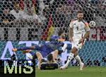 14.06.2024, Fussball UEFA EURO 2024, Vorrunde, 1.Spieltag, Erffnungsspiel Deutschland - Schottland, in der Fuball Arena Mnchen. Niclas Fllkrug (Deutschland) trifft zum 4:0 gegen Torwart Angus Gunn (Schottland) 