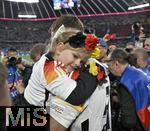 14.06.2024, Fussball UEFA EURO 2024, Vorrunde, 1.Spieltag, Erffnungsspiel Deutschland - Schottland, in der Fuball Arena Mnchen. Niclas Fllkrug (Deutschland) mit seiner Tochter