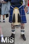 14.06.2024, Fussball UEFA EURO 2024, Vorrunde, 1.Spieltag, Erffnungsspiel Deutschland - Schottland, in der Fuball Arena Mnchen.  Schottischer Fan mit traditionellem Kilt und Tatoos.  