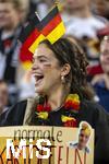 14.06.2024, Fussball UEFA EURO 2024, Vorrunde, 1.Spieltag, Erffnungsspiel Deutschland - Schottland, in der Fuball Arena Mnchen. Weibliche Fans Deutschland