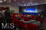 14.06.2024, Fussball UEFA EURO 2024, Vorrunde, 1.Spieltag, Erffnungsspiel Deutschland - Schottland, in der Fuball Arena Mnchen.  Pressekonferenz mit Jamal Musiala (Deutschland) im Medienraum vor versammelten Journalisten.