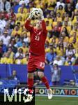 17.06.2024, Fussball UEFA EURO 2024, Vorrunde, Match 10, Rumnien - Ukraine, in der Fuball Arena Mnchen.   Torwart Andriy Lunin (Ukraine) 

