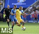 17.06.2024, Fussball UEFA EURO 2024, Vorrunde, Match 10, Rumnien - Ukraine, in der Fuball Arena Mnchen.   v.l. Georgiy Sudakov (Ukraine) gegen Darius Olaru (Rumnien) 

