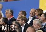 19.06.2024, Fussball UEFA EURO 2024, Vorrunde, 2.Spieltag, Deutschland - Ungarn, in der Stuttgart Arena. Ministerprsident Vikor Orban (Ungarn) und Bundeskanzler Olaf Scholz (Deutschland) 

