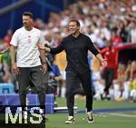 19.06.2024, Fussball UEFA EURO 2024, Vorrunde, 2.Spieltag, Deutschland - Ungarn, in der Stuttgart Arena. Trainer Julian Nagelsmann (Deutschland) unzufrieden. Co-Trainer Sandro Wagner (Deutschland) 

