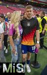 19.06.2024, Fussball UEFA EURO 2024, Vorrunde, 2.Spieltag, Deutschland - Ungarn, in der Stuttgart Arena. Maximilian Mittelstdt (Deutschland) und Influencerin Lea Prinz (Deutschland) Freundin von Maximilian Mittelstdt  

