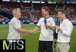 19.06.2024, Fussball UEFA EURO 2024, Vorrunde, 2.Spieltag, Deutschland - Ungarn, in der Stuttgart Arena. Nach dem Spiel, v.li: Bastian Schweinsteiger, Trainer Julian Nagelsmann (Deutschland), Alexander Bommes (ARD-TV) beim Interview.

