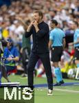 19.06.2024, Fussball UEFA EURO 2024, Vorrunde, 2.Spieltag, Deutschland - Ungarn, in der Stuttgart Arena. Trainer Julian Nagelsmann (Deutschland) pfeifft 

