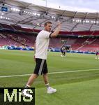 19.06.2024, Fussball UEFA EURO 2024, Vorrunde, 2.Spieltag, Deutschland - Ungarn, in der Stuttgart Arena. Trainer Julian Nagelsmann (Deutschland) winkt 

