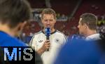 19.06.2024, Fussball UEFA EURO 2024, Vorrunde, 2.Spieltag, Deutschland - Ungarn, in der Stuttgart Arena. Nach dem Spiel, Trainer Julian Nagelsmann (Deutschland) beim Interview am Spielfeldrand mit Alexander Bommes.

